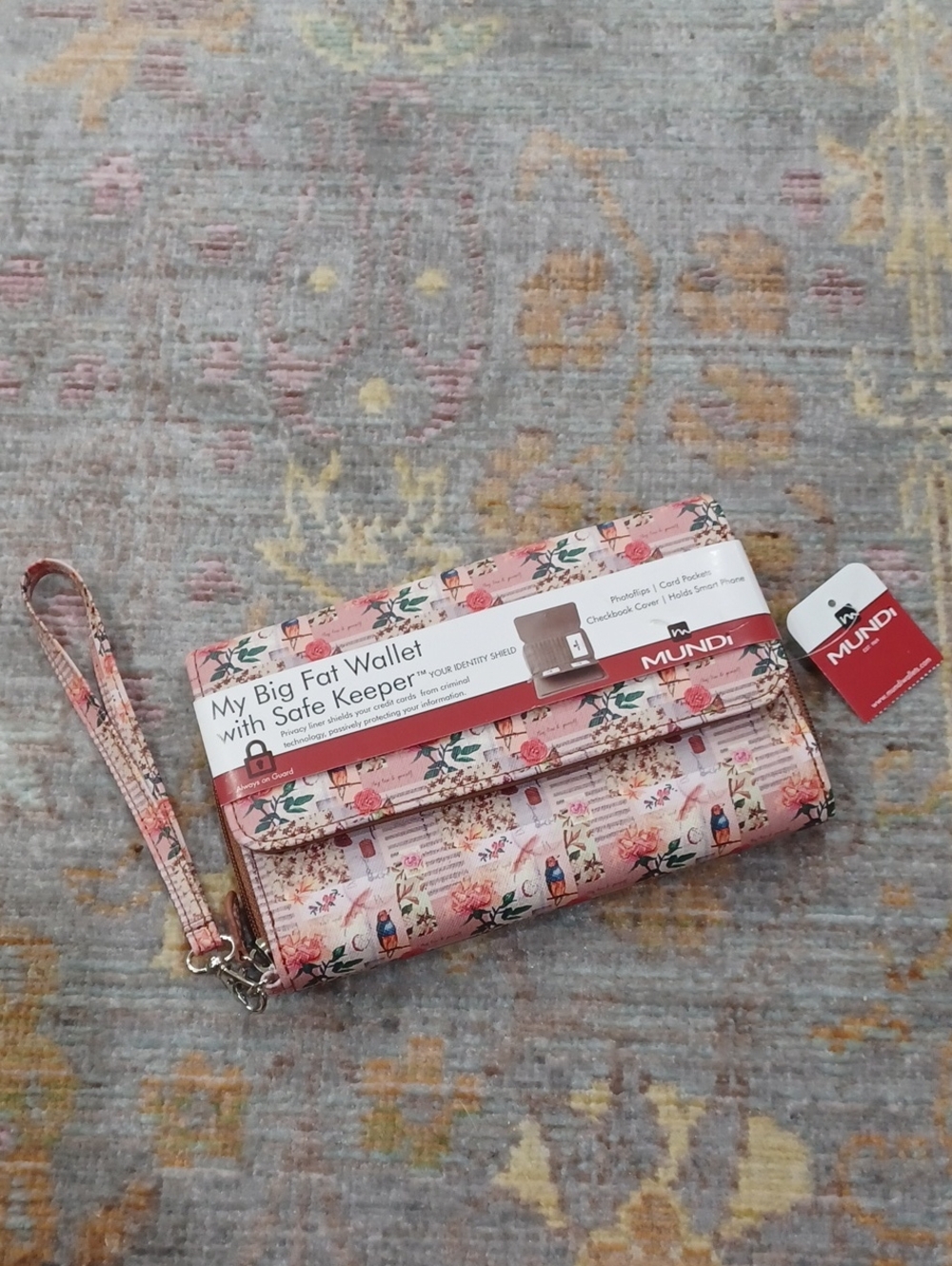 Mundi My Big Fat Wallet With Safe Keeper